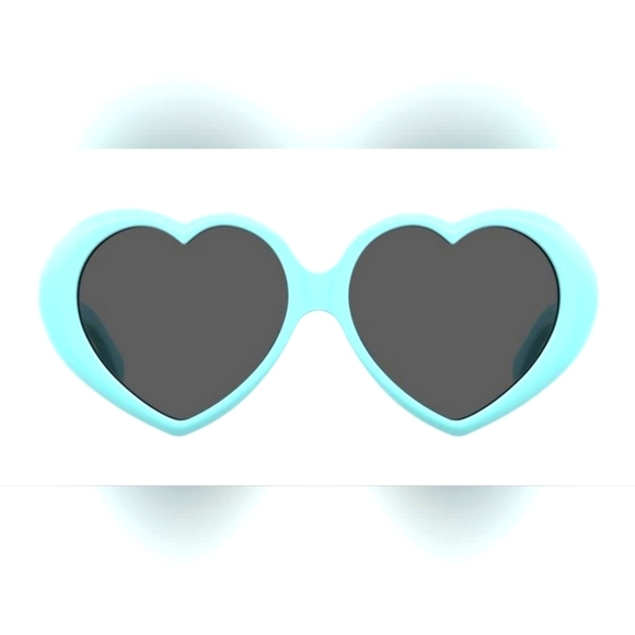 NWOT MOSCHINO HEARTS SUN GLASSES - Picture 1 of 5